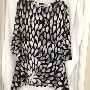 Plus size tunic new never worn 2XL